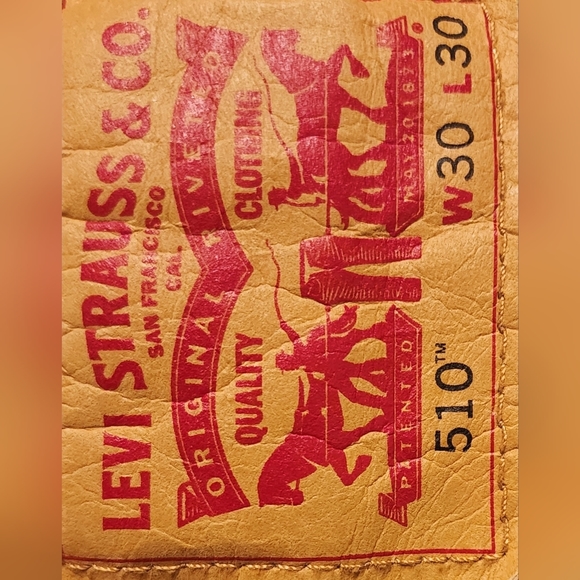 Brand new Levi's jeans - Picture 5 of 5